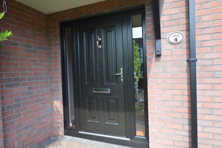 4 Westbury Crescent