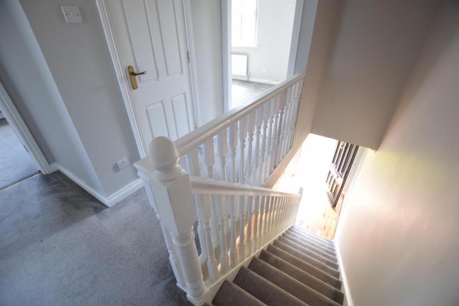 4 Westbury Crescent