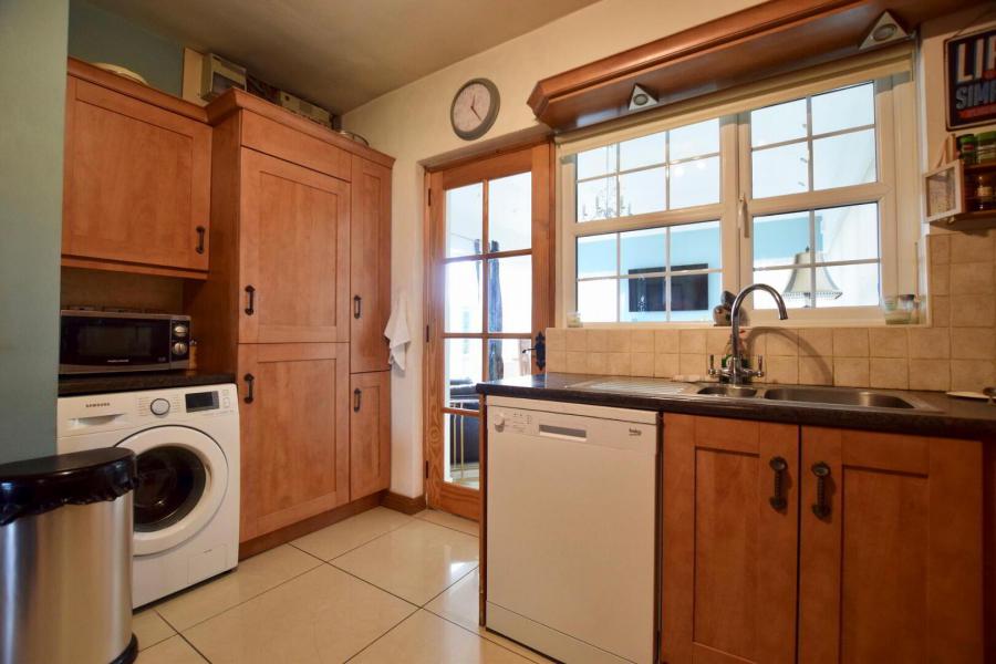 119 Westland Road South