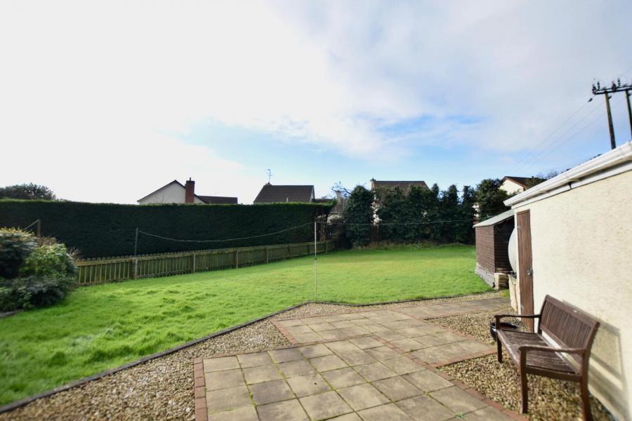 119 Westland Road South