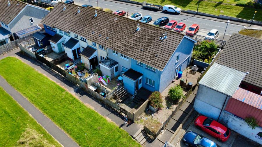 90 Strabane Old Road