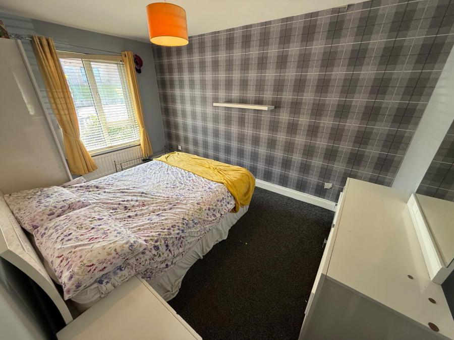 90 Strabane Old Road