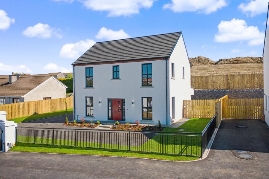 1, Tullyally Road, Waterside