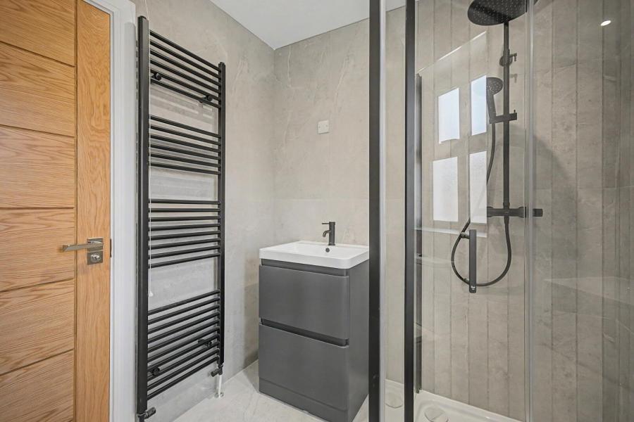 2, Tullyally Road, Waterside