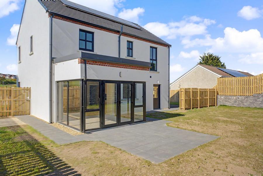 2, Tullyally Road, Waterside