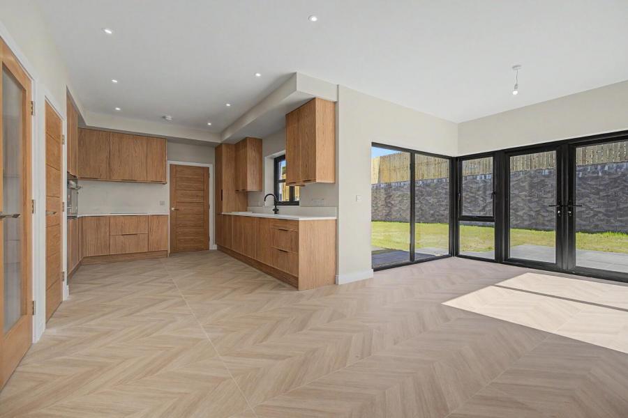 2, Tullyally Road, Waterside