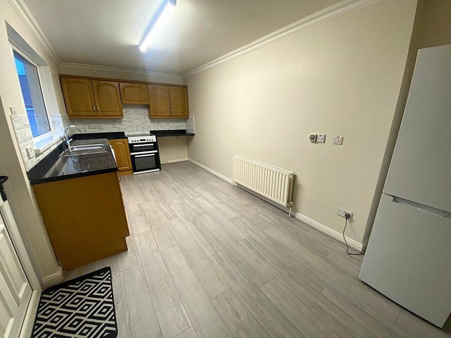 51 Ben Varden Avenue