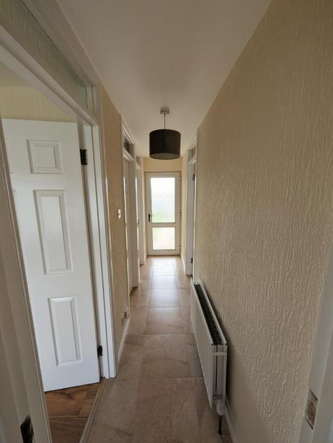 3 Hollymount Park