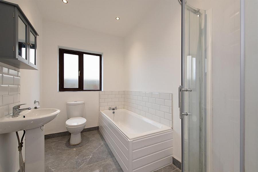 14A Kingsfield Avenue