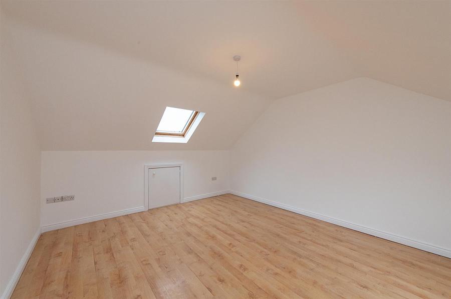 14A Kingsfield Avenue