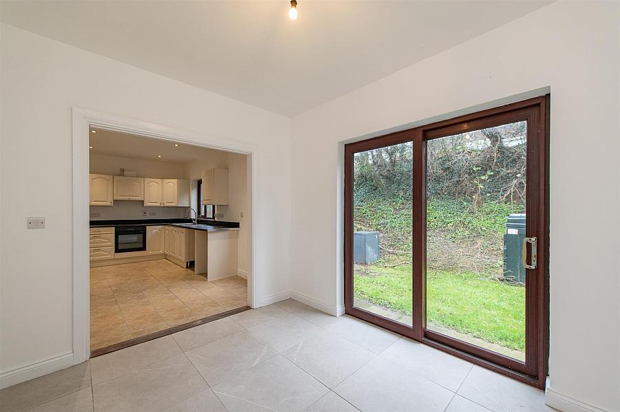 14a Kingsfield Avenue