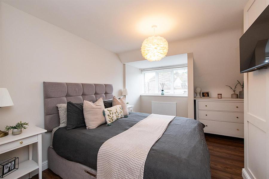 2 Ardfern Way