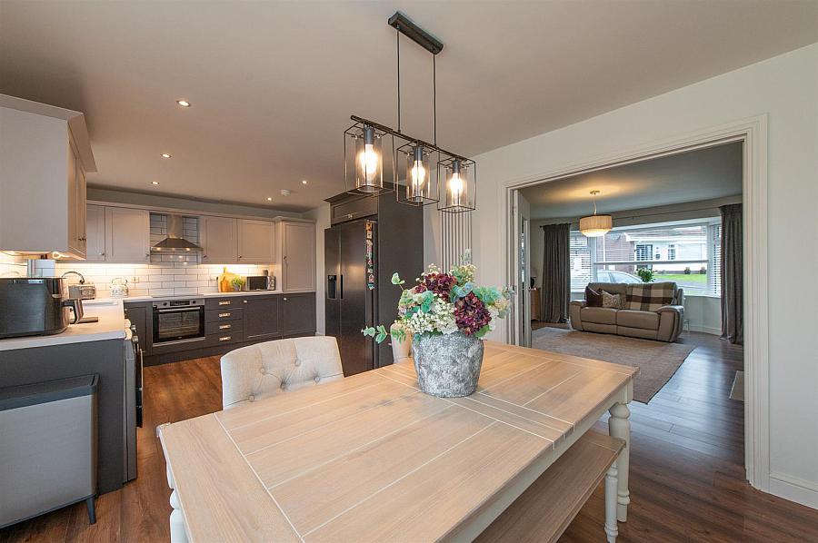 2 Ardfern Way