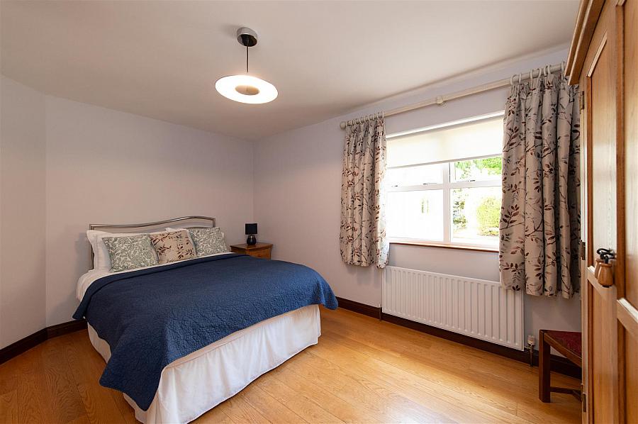 59 Manse Road
