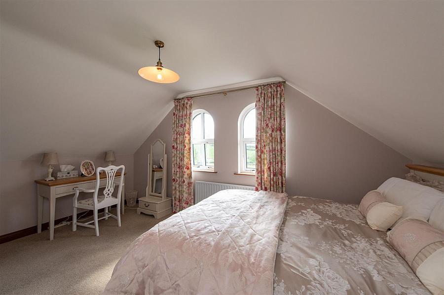 59 Manse Road