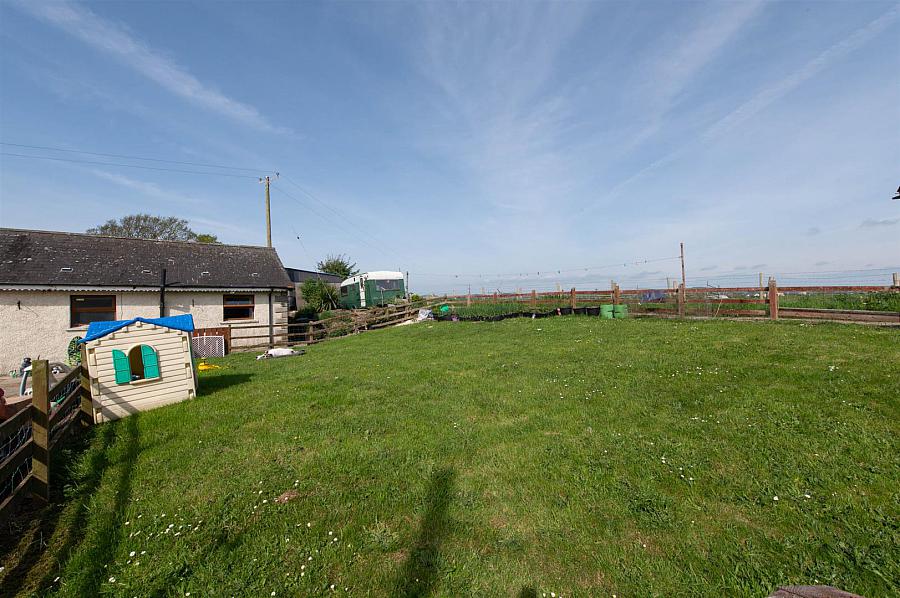 85 Ardglass Road 85 Ardglass Road