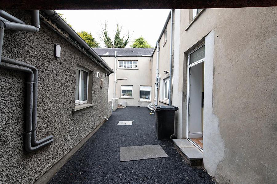 1B New Bridge Street