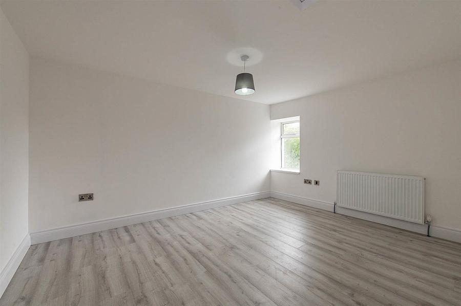 1B New Bridge Street