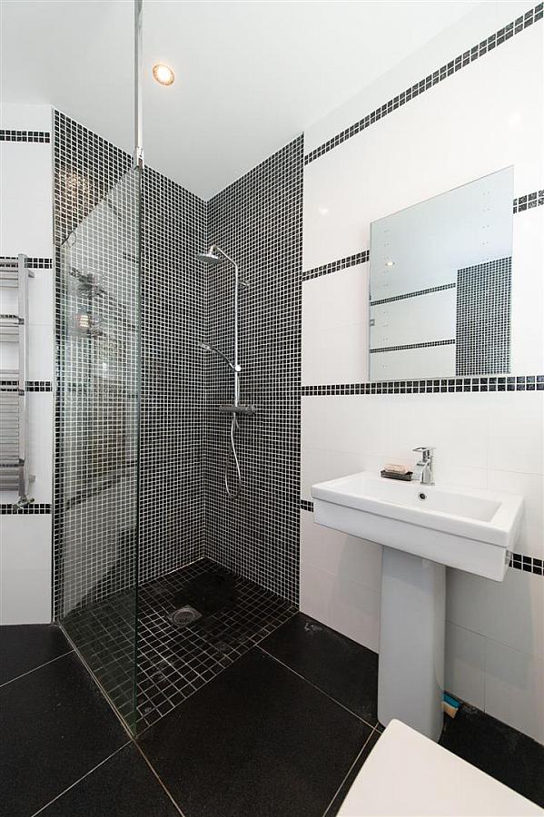 3b Claragh Road