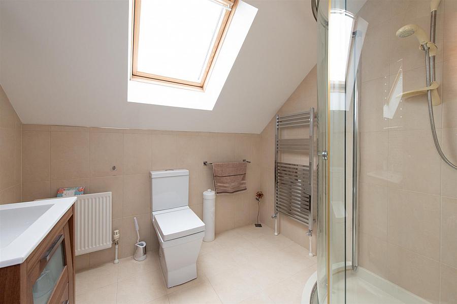 3b Claragh Road