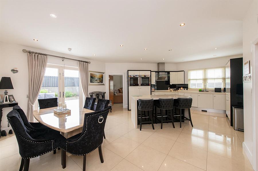 3b Claragh Road