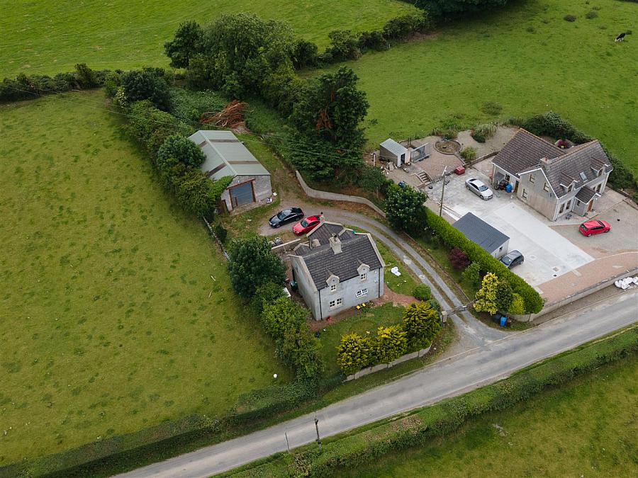 5 Carrowbane Road