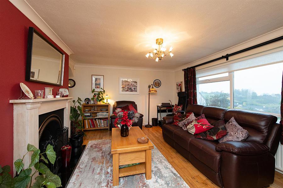 11 Inishbeg