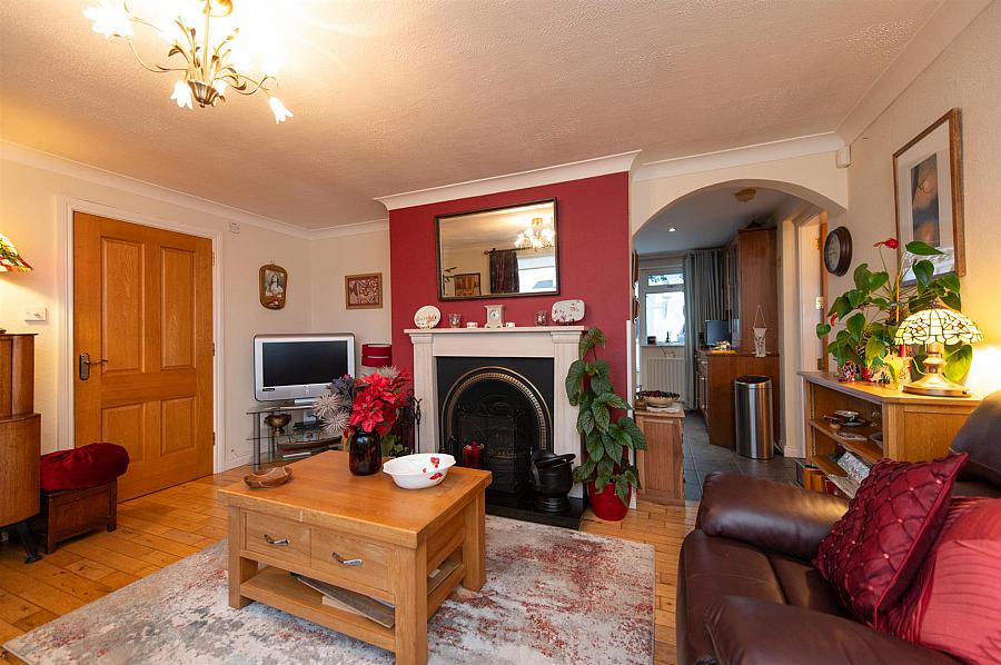 11 Inishbeg