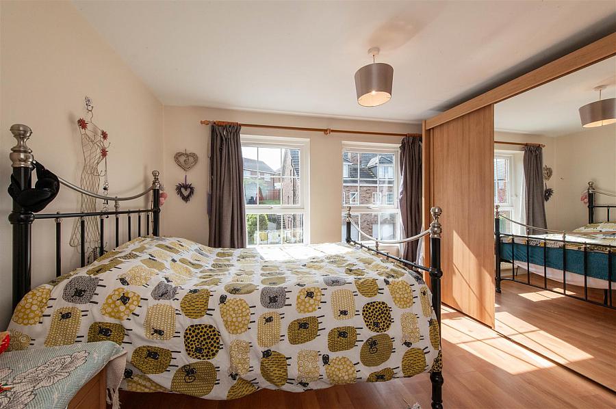 9 Demesne Park