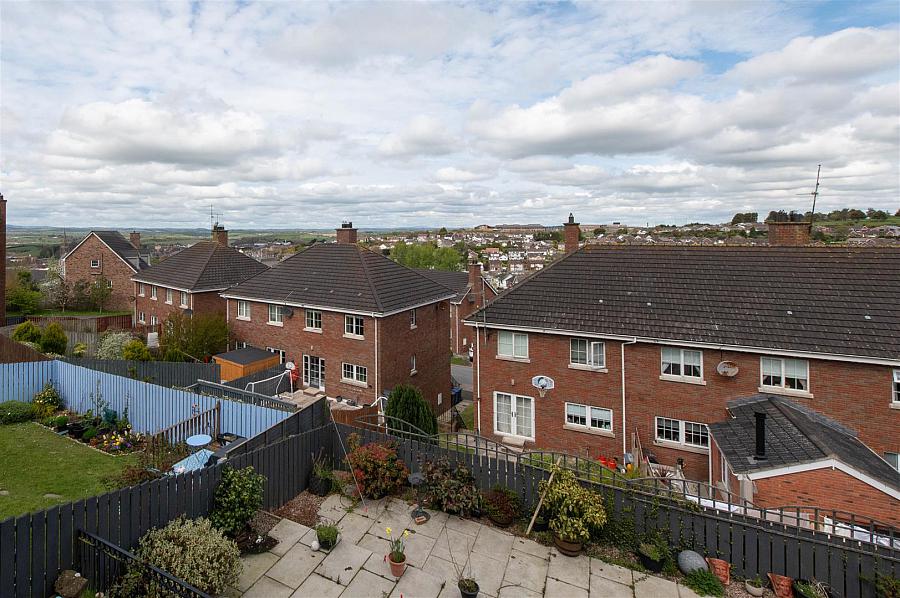 9 Demesne Park