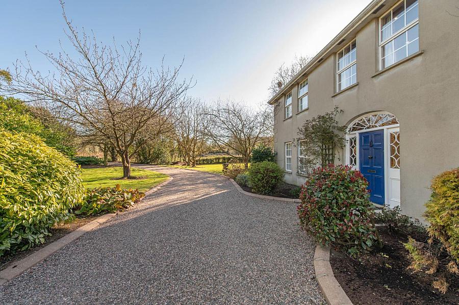 57 Cluntagh Road
