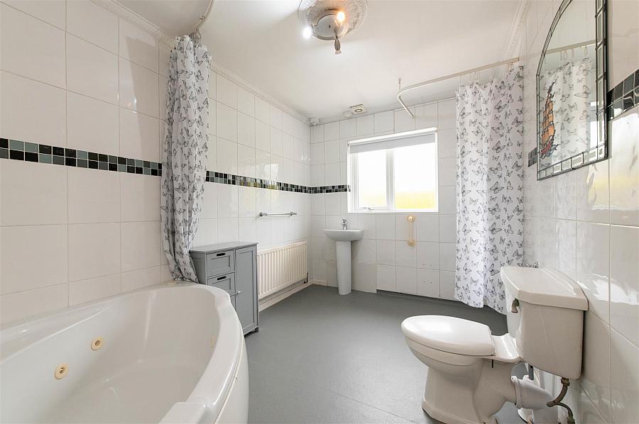 11 Edenvale