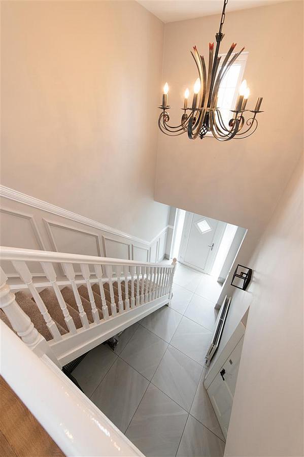 76 Commons Road
