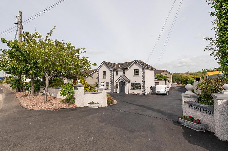 76 Commons Road