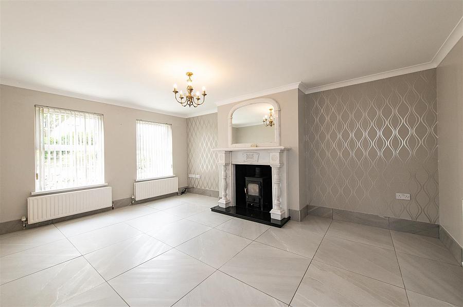 76 Commons Road