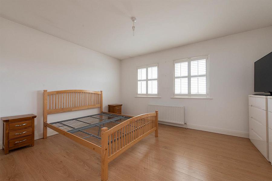 17 Denvir Court