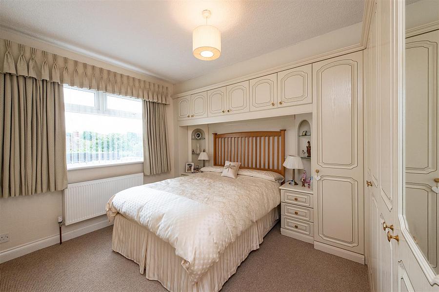 16 Knockchree Road
