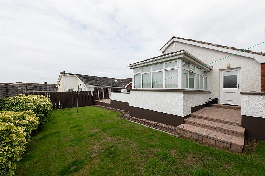 16 Knockchree Road