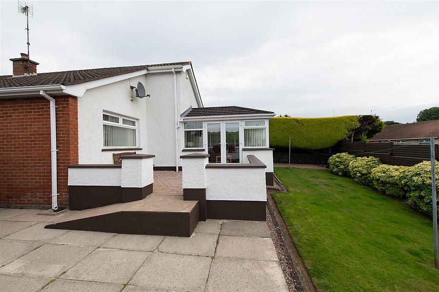 16 Knockchree Road