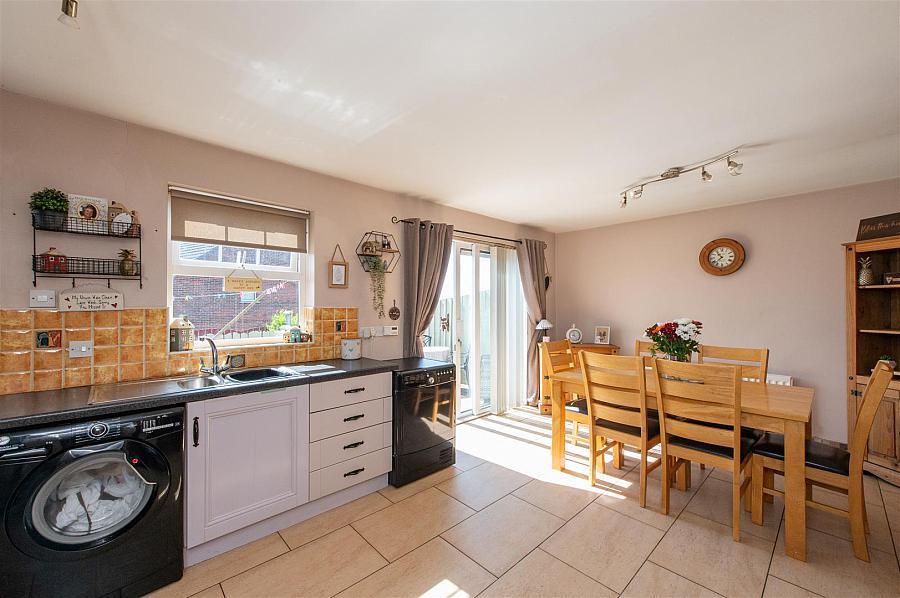 1 Ardfern Meadow