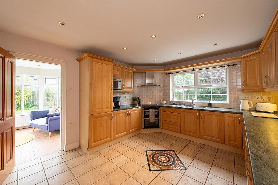 71a Annacloy Road