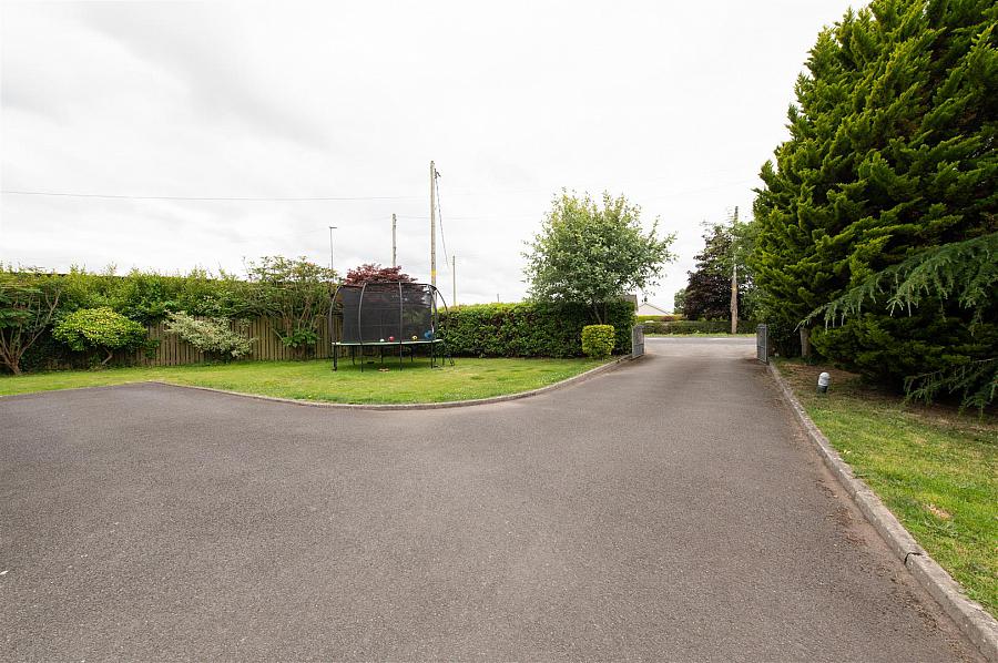 71a Annacloy Road