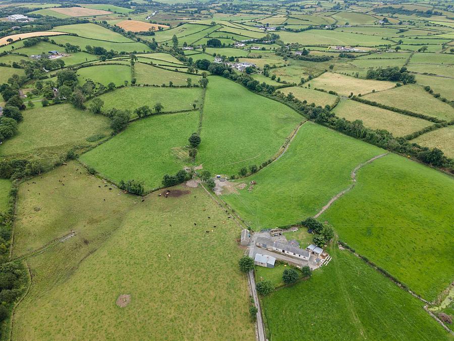 150M SOUTH OF, 14 Annacloy Road