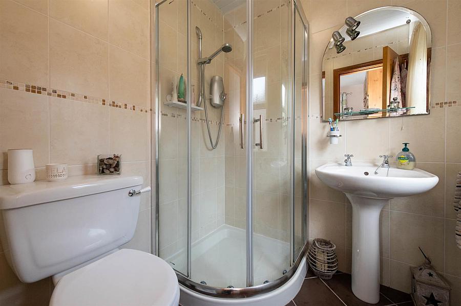 96a Commons Road