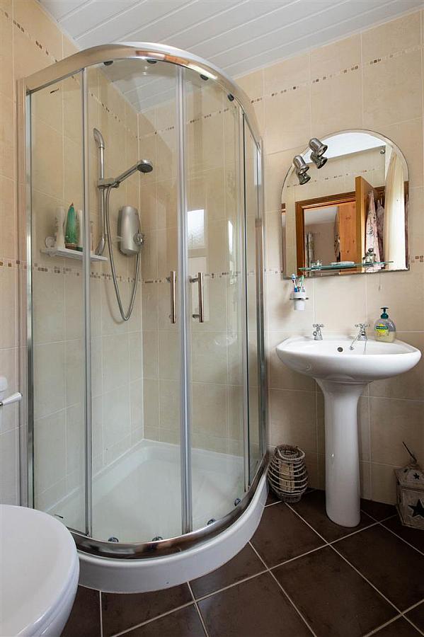 96a Commons Road