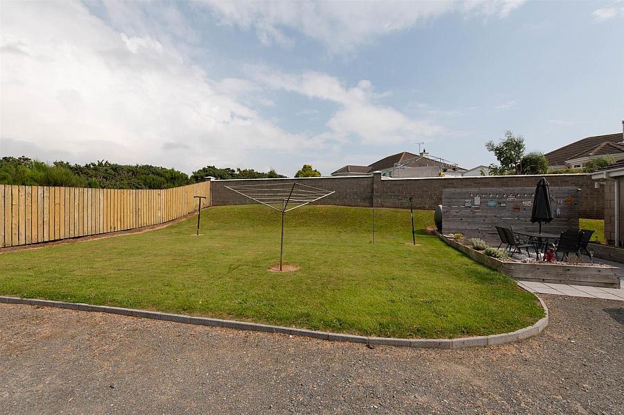 96a Commons Road