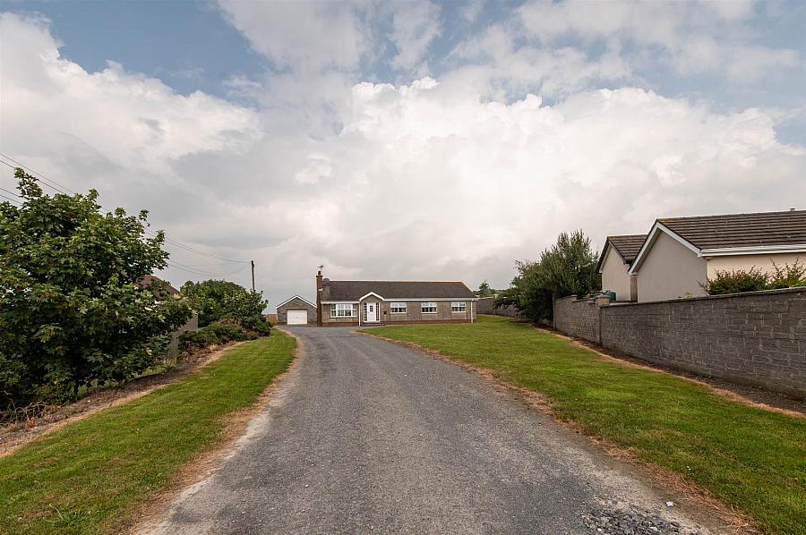 96a Commons Road