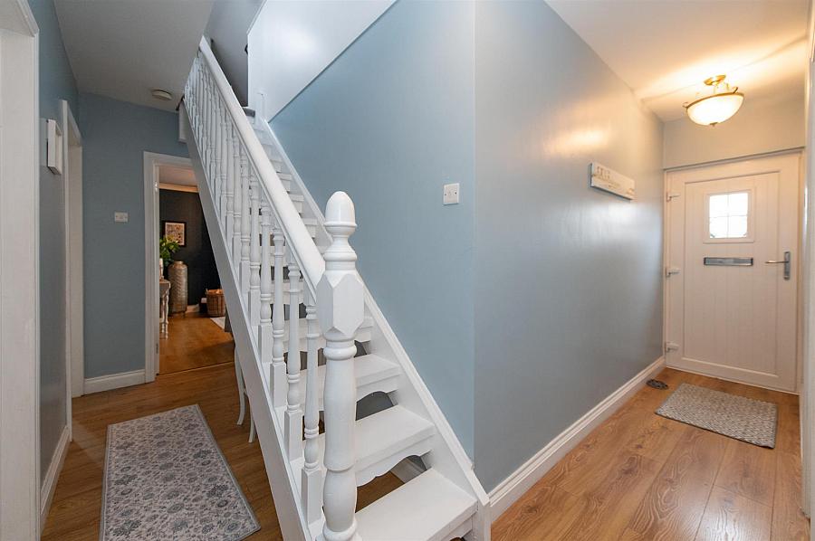 5 St. Dillons Avenue