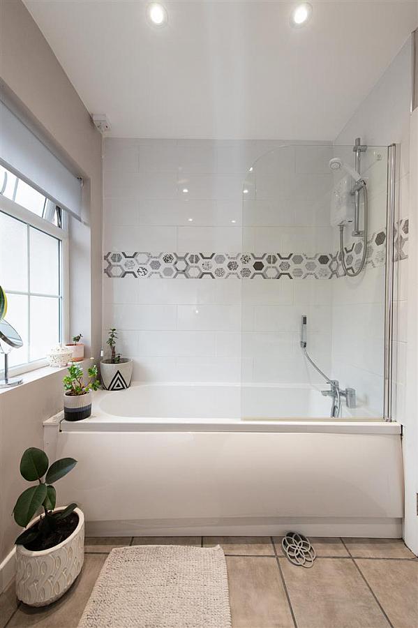 5 St. Dillons Avenue