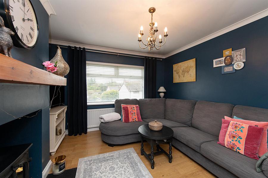 5 St. Dillons Avenue